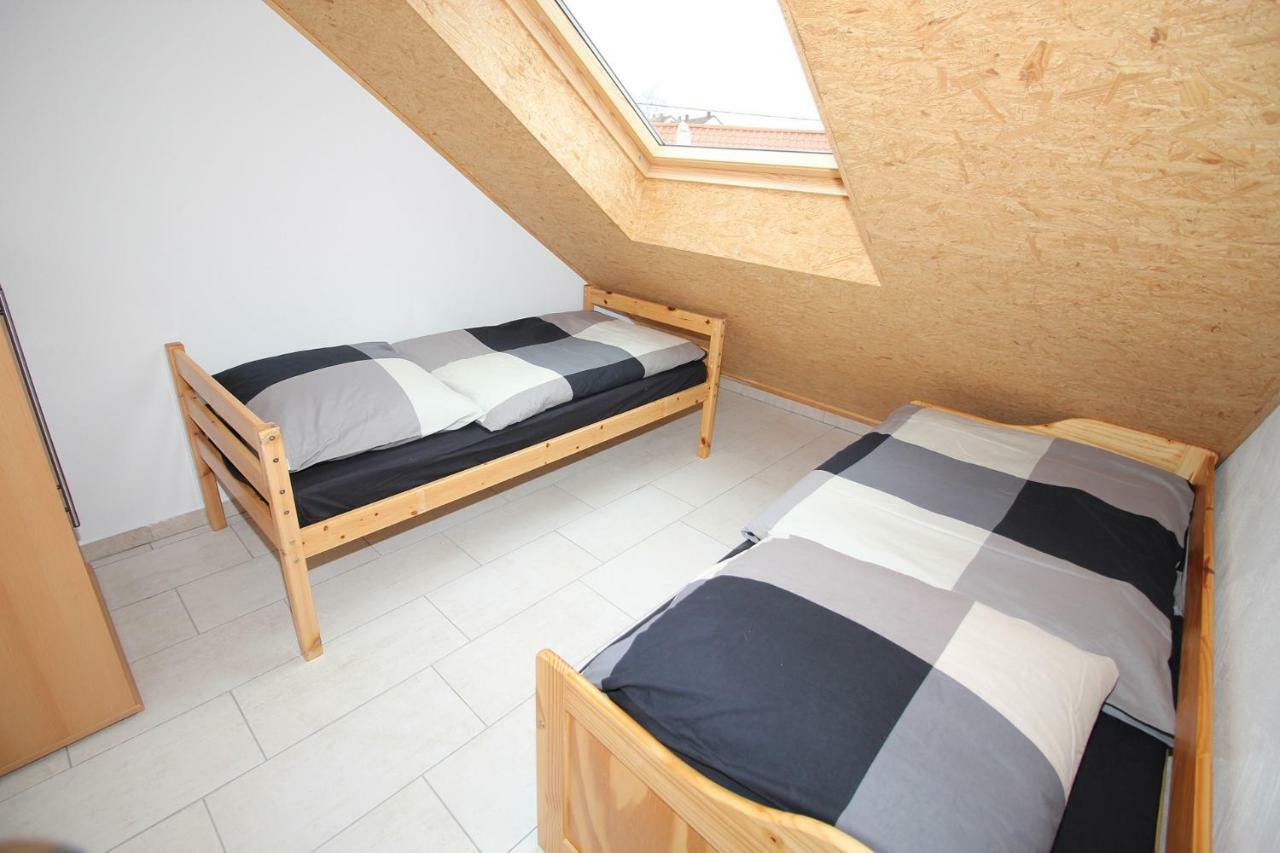 Ferienwohnung Beckendorf 로스하임 외부 사진