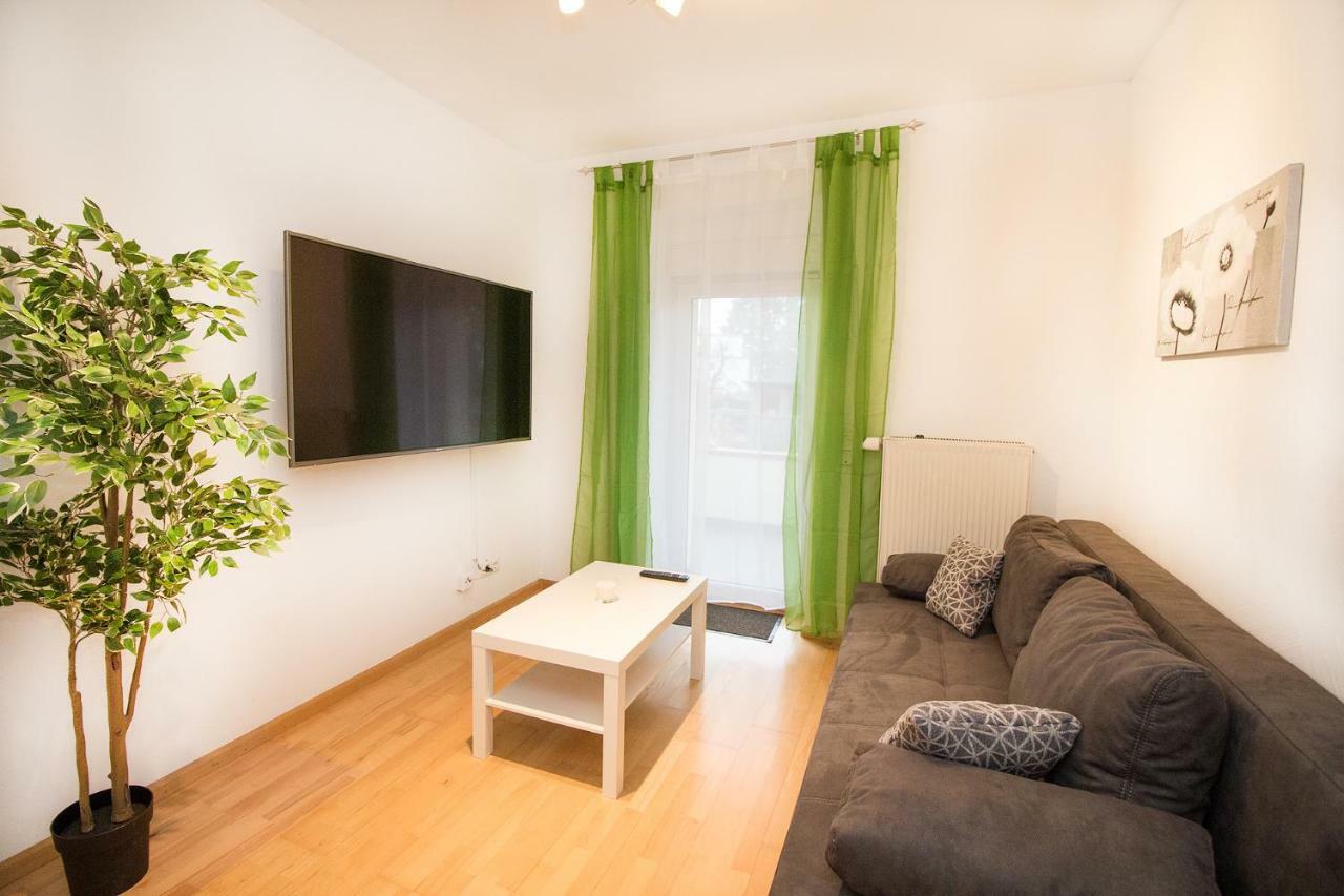Ferienwohnung Beckendorf 로스하임 외부 사진