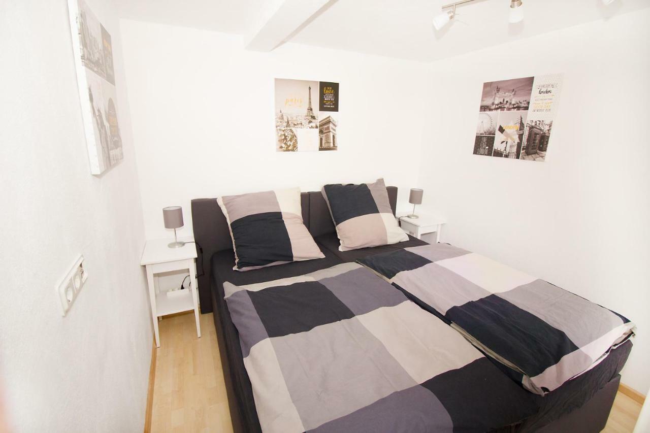 Ferienwohnung Beckendorf 로스하임 외부 사진
